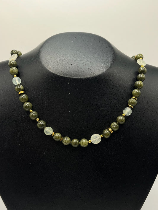 Ketting van Groene Jade, Prehniet & Hematiet | Geknoopt op Koord