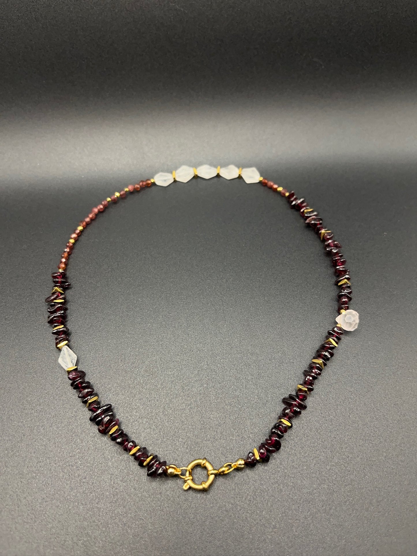 Ketting van Granaat en Rosenquarts