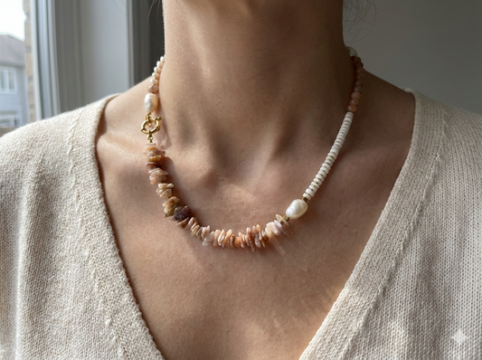 Ketting Zonnesteen en Zoetwaterparel