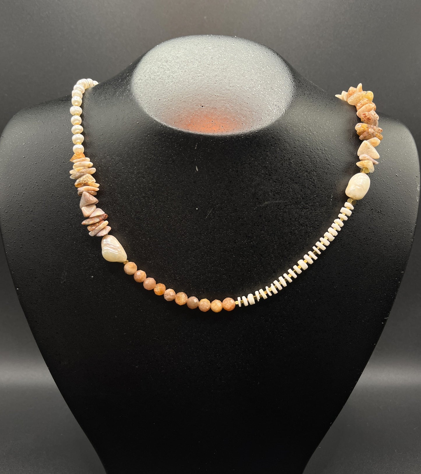 Ketting Zonnesteen en Zoetwaterparel